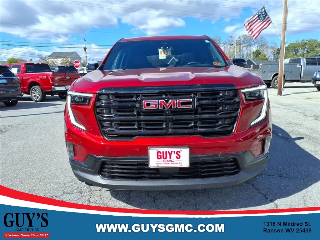 2025 GMC Acadia Elevation