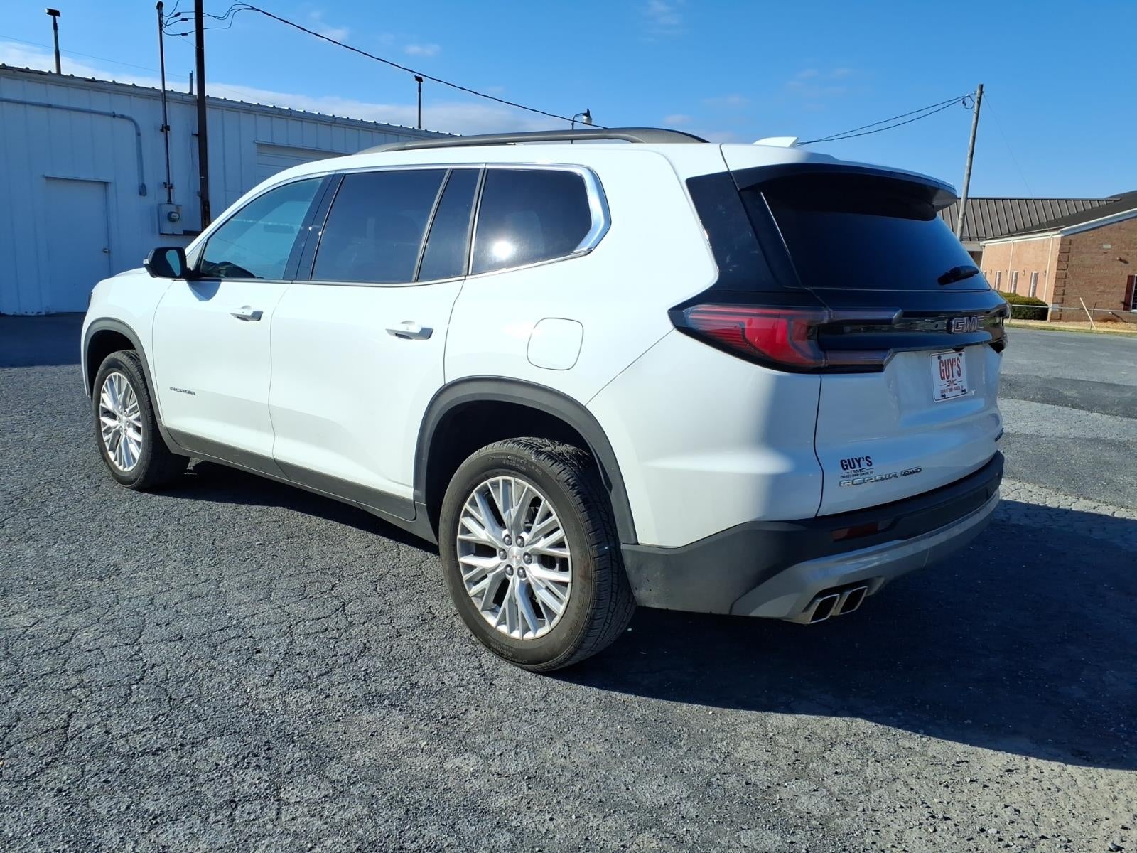 2025 GMC Acadia Elevation