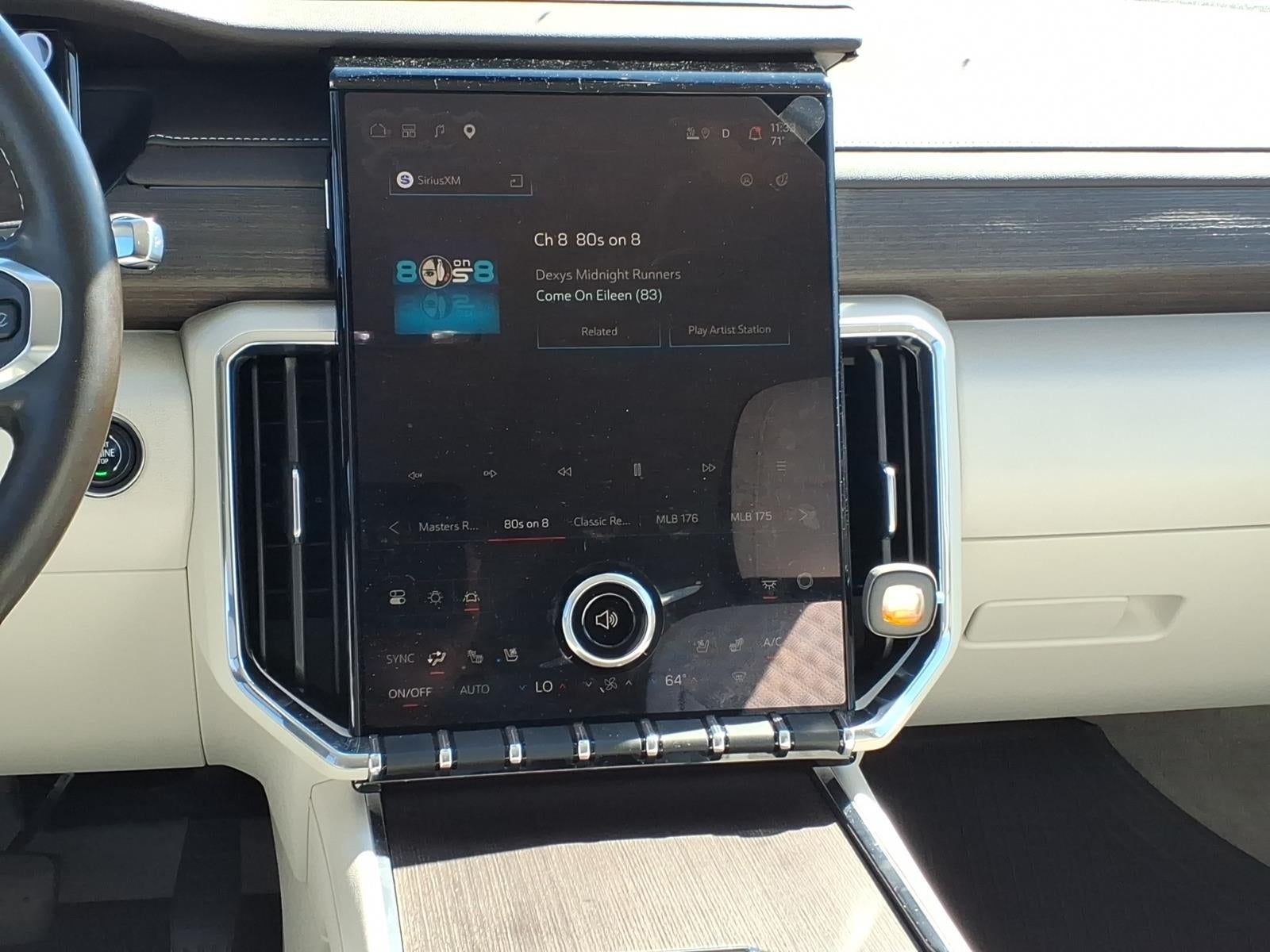 2024 GMC Acadia Denali