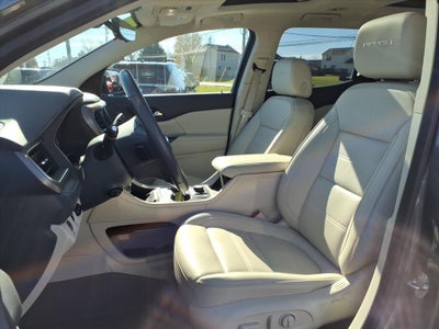 2022 GMC Acadia Denali