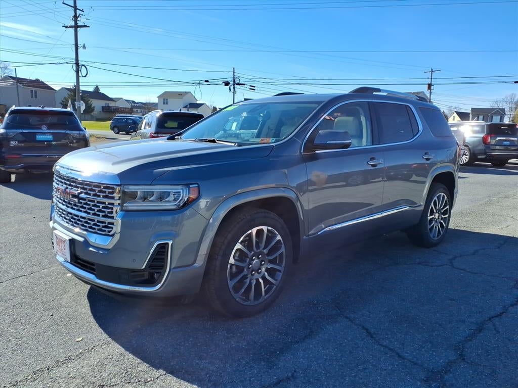 2022 GMC Acadia Denali
