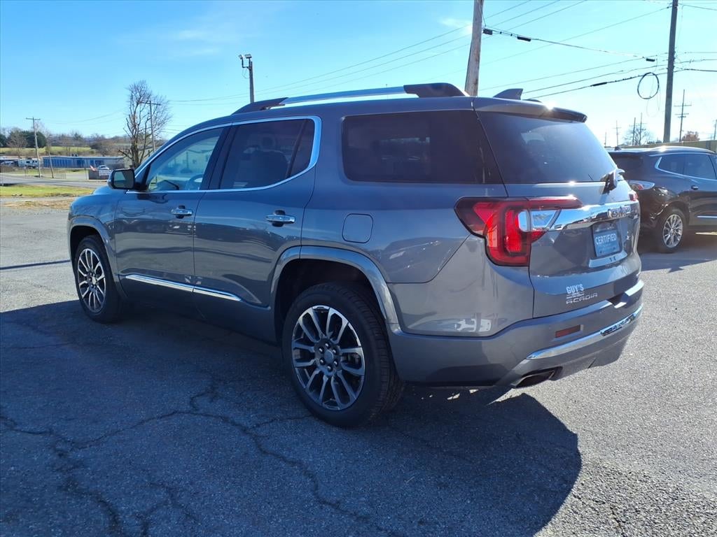 2022 GMC Acadia Denali
