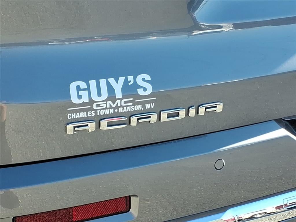 2022 GMC Acadia Denali