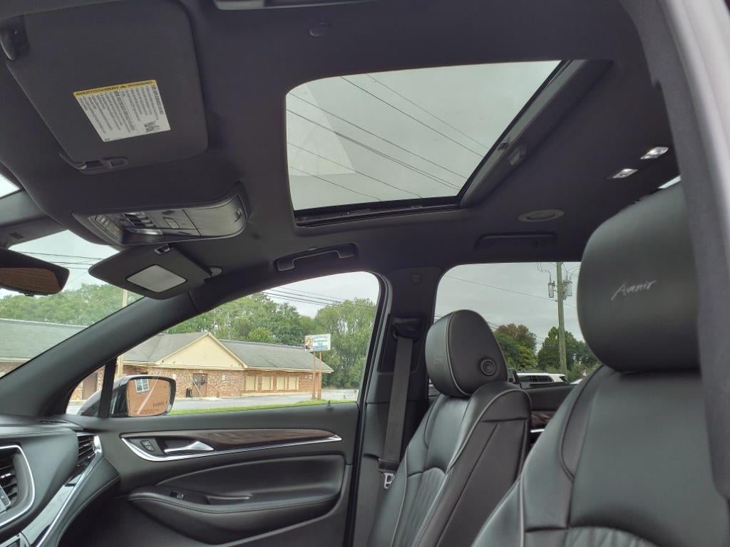 2022 Buick Enclave Avenir