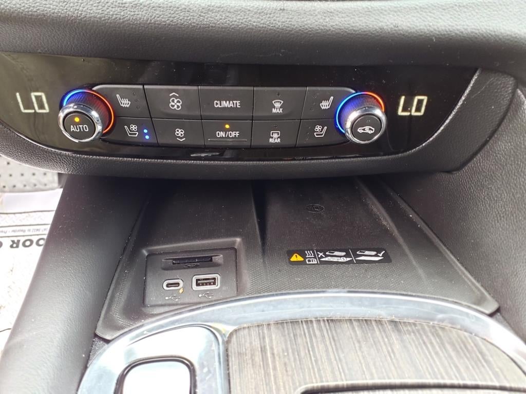 2022 Buick Enclave Avenir